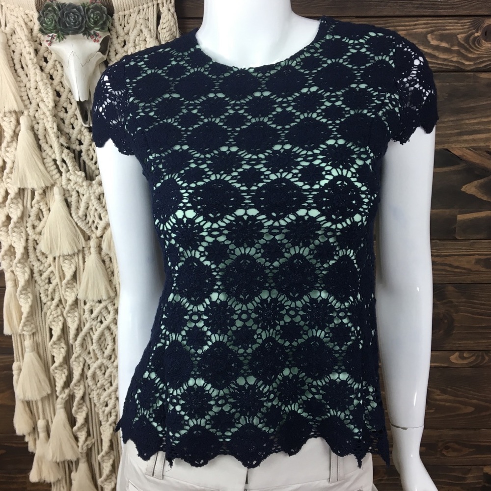 Vince Camuto | Crochet Lace Scalloped Blouse